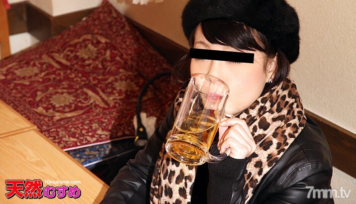 050611-01 拿起和暴露蝕刻的超級色情美女 视频封面