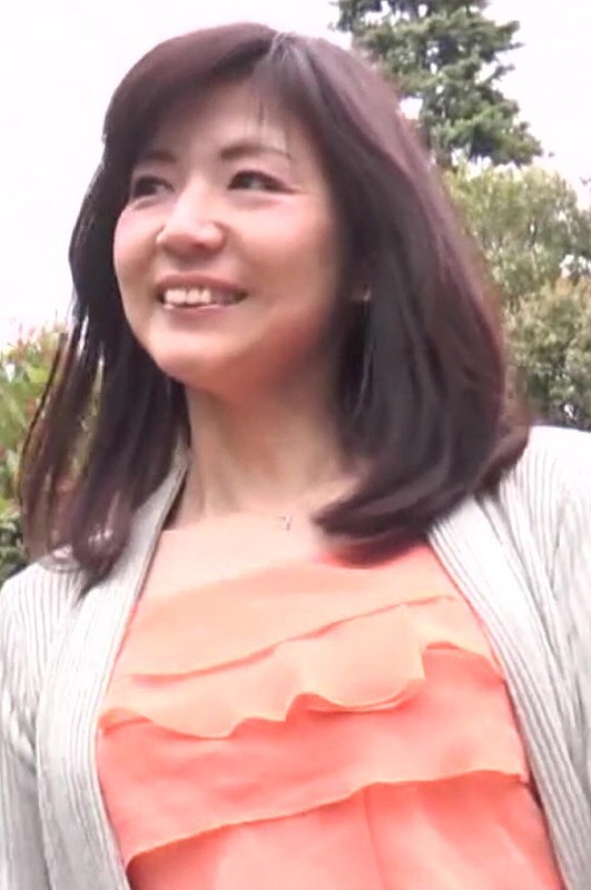 TSSR-3512 我找了一个成熟的女人,给了她一个震动棒让她兴奋起来!然后我就射在她里面了! ! 视频封面