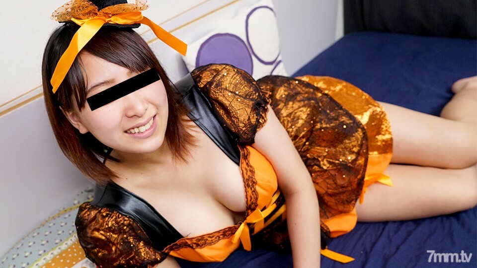 103021-01 萬聖節服裝的 Deriheru 小姐甚至會做清潔工作 视频封面