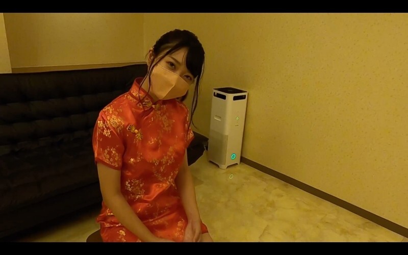 FC2-PPV-4722789 艾丽卡穿这件中式礼服看起来棒极了! 视频封面