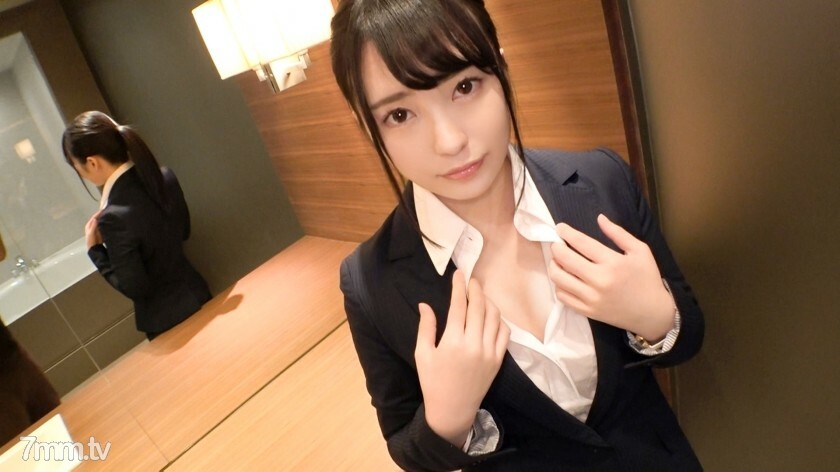 SIRO-4144 [第一槍] [天使級激川新畢業生員工] [我生命中的第二個人..] 上○大學畢業生○在Tomo Shoji工作的Miyu-chan。沒有經驗的新員工弄濕了 Mima ○ Ko .. 網絡上的 AV 應用 → AV 體驗拍攝 1236 视频封面