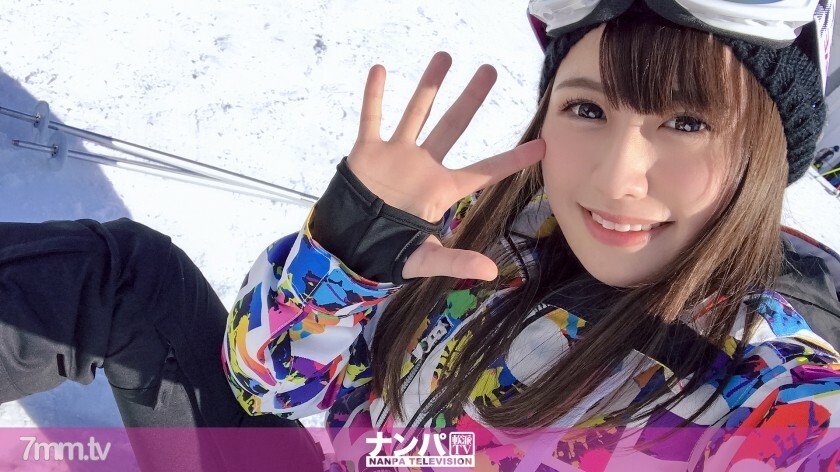 GANA-2017 Slope Nampa 01 雪山的業餘愛好者!被褥上的技術員!好色的美少女,握著吉婆比握著棍棒! !! 视频封面