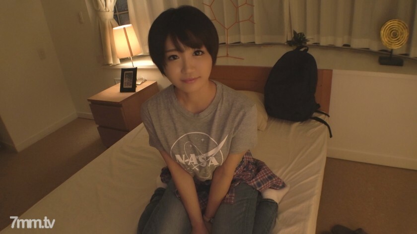 SIRO-4002 【第一拍】【九州口音】【開心尖叫】如果讓剛來東京的方言妹子在濃濃的東京芝寶裡感覺亮麗..申請業餘,第一次AV拍攝127 视频封面