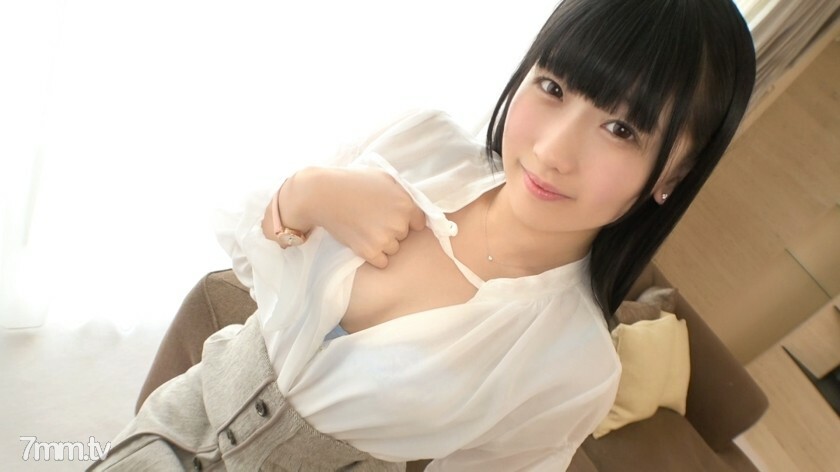 SIRO-4441 【第一槍】【簡約x利落x原創】【期待褲衩】21歲有保護欲的妹妹專業學生。一張大屁股不成比例地貼在一張簡單的臉上,對著一個硬根哭.. 網上AV應用→AV體驗拍攝1483 视频封面